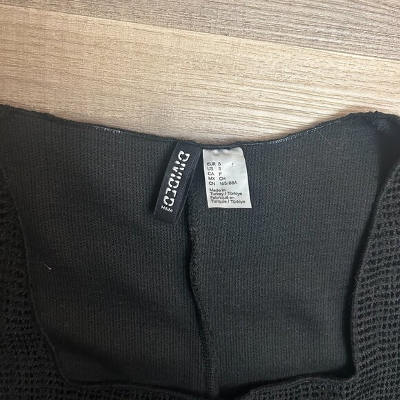 Dividend by H&M Vest Style Top - Picture 3 of 6